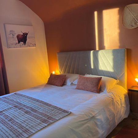 Bed and Breakfast L Hirondelle 3 à Erondelle Extérieur photo